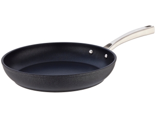 SKK titanová pánev 26 cm SKK 3 Titanium 2000 INDUKCE nerez ručka